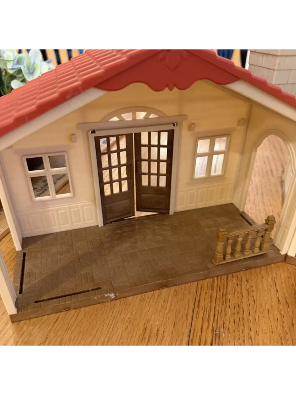 Red Roof Country Home Sylvanian Families Calico Critters House & Furniture